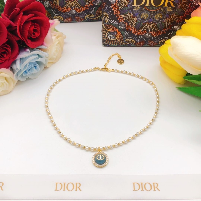 chr1st1an D10r necklaces